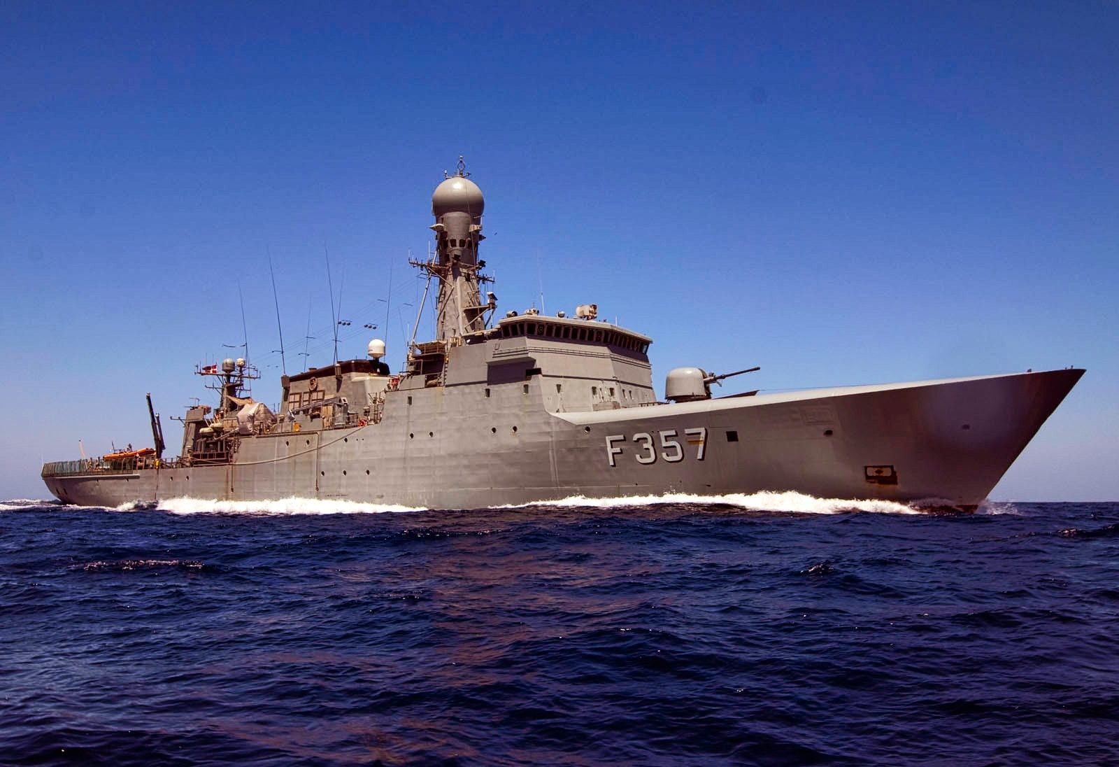 Denmark Plans $1 Billion War Insurance for Merchant Shipping